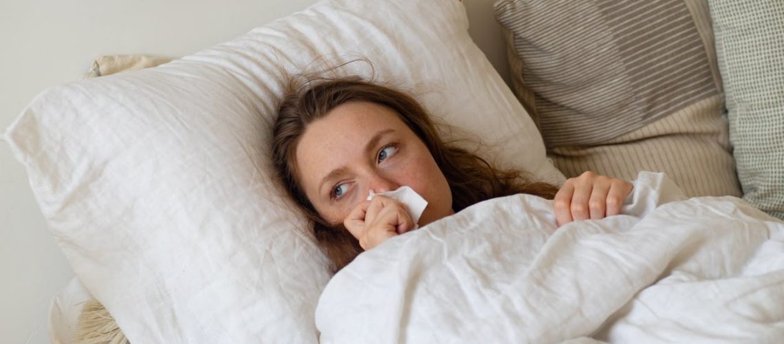 Comment bien dormir quand on a une allergie pendant la nuit ?