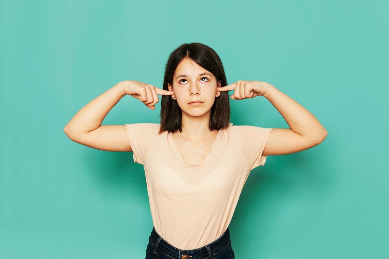 Comment enlever un bouchon de son oreille ?